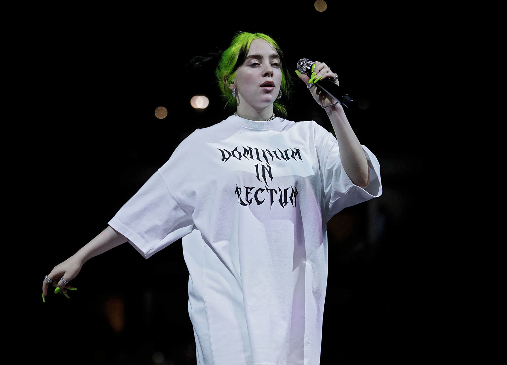 BILLIE EILISH